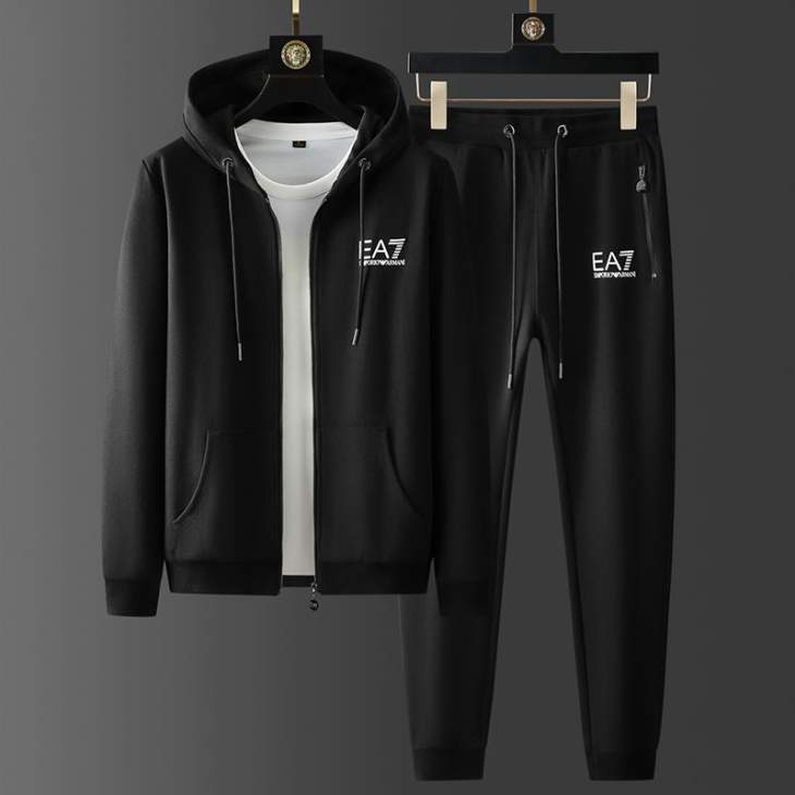 Picture of Armani Sweater Suits _SKUArmaniM-4XL25cr12836745